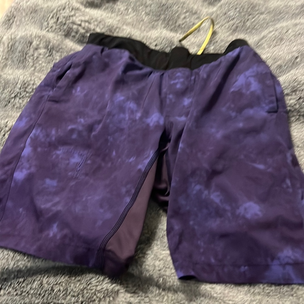 lululemon mens small purple shorts